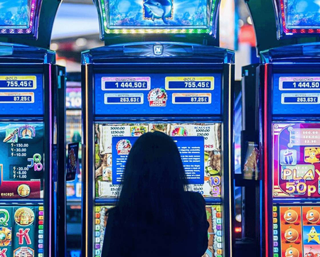 Types of pokie games